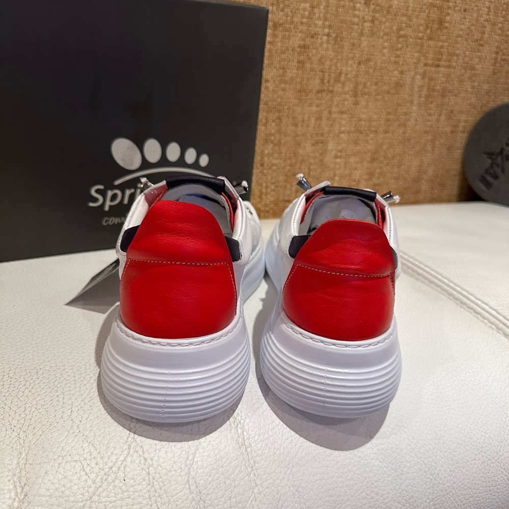 NIB Spring Step Stylish Sneakers.elastic toggle laces for easy on and off. s 38 - Picture 6 of 14